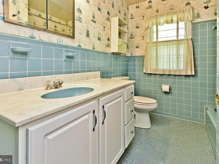 100 Mel Mara Dr — Photo 14