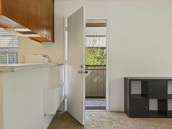 4th image of 6724 Plymouth Road #84