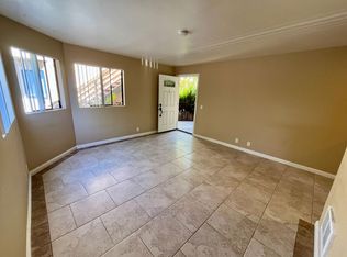 1075 N Vulcan Ave APT 1, Encinitas, CA 92024