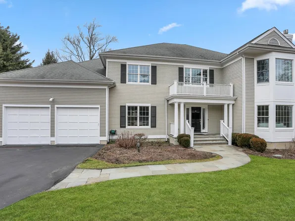 4 Morris Court, Rye, NY 10580