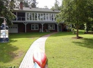 894 Loblolly Dr, Vass, NC 28394