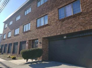 47 Bergen Blvd APT 5B, Fairview, NJ 07022