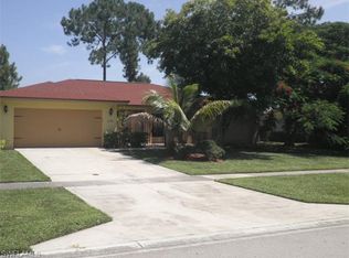 2396 Kings Lake Blvd, Naples, FL 34112