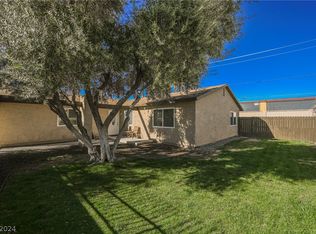 2904 Black Forest Dr, Las Vegas, NV 89102
