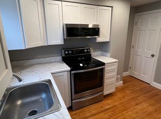 164 Irwin Dr, Manchester, NH 03104