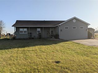 9714 Hosto Rd, Worden, IL 62097