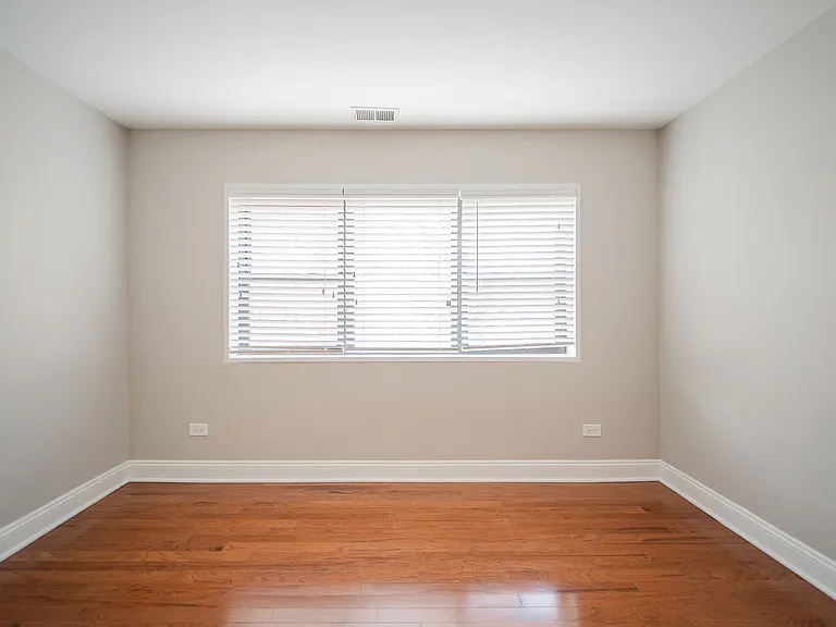 Bedroom - #101