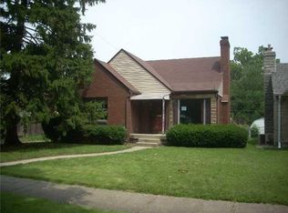 1016 E Willow Dr, Indianapolis, IN