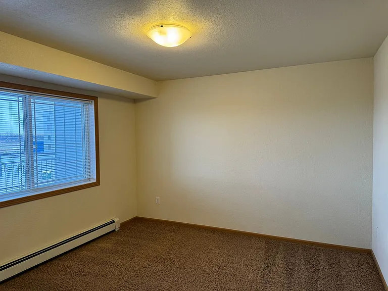 West Lake II Apartments — Photo 74