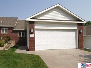 2404 Dodge St, Lincoln, NE 68521