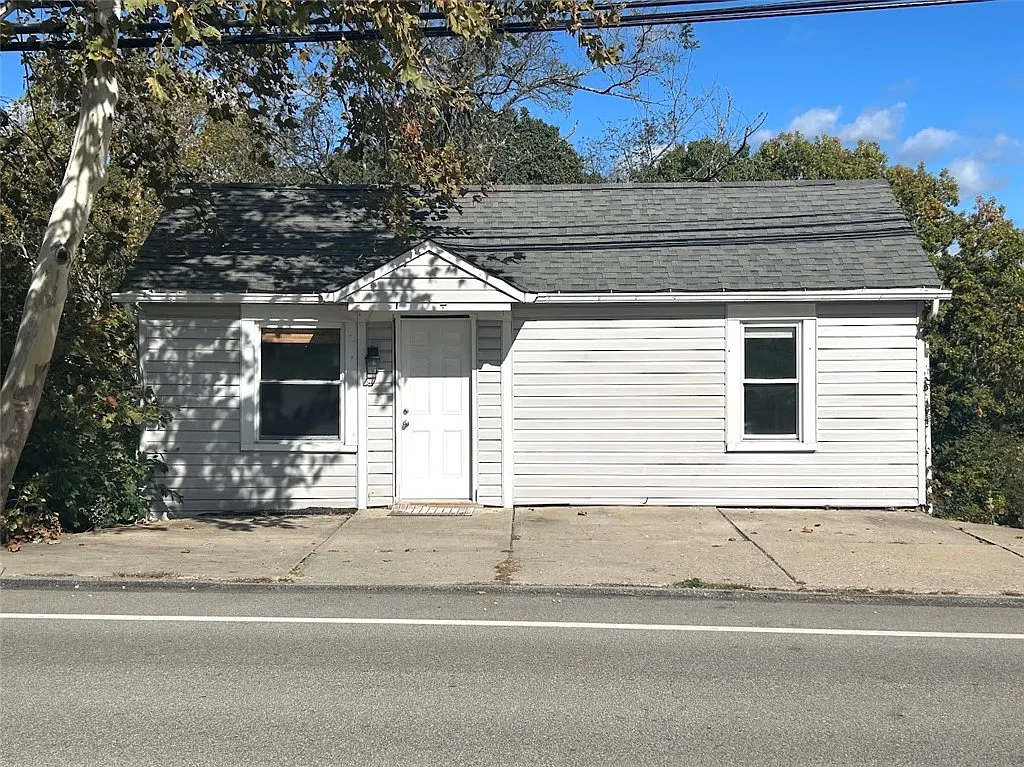 1127 Gill Hall Rd photo 1