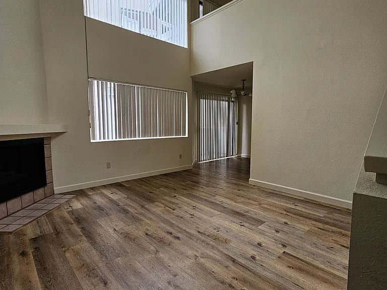 13304 Valleyheart Dr #207 — Photo 12