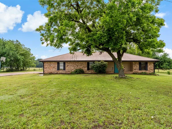 9143 Farm Road 137, Paris, TX 75460