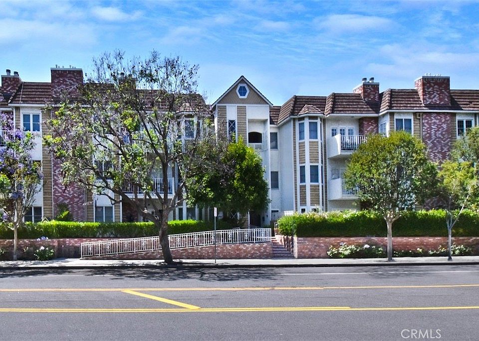 1st image of 4401 Moorpark Way APT 306