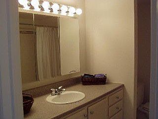 4th image of 4035 N Keystone Ave Unit G-gg