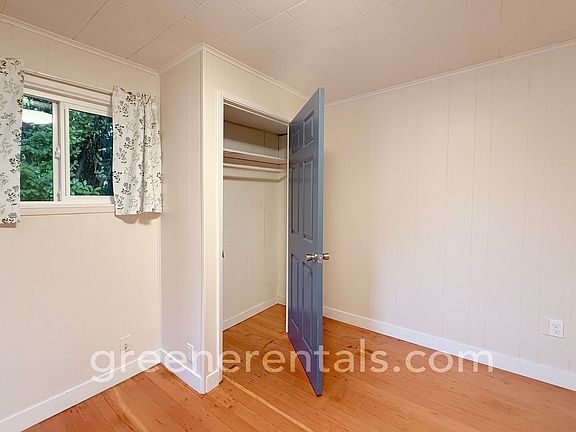 5th image of 119 20th Ave SE #7