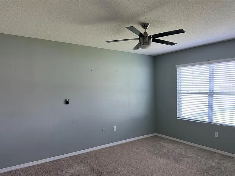1519 Diamond Loop Dr — Photo 7
