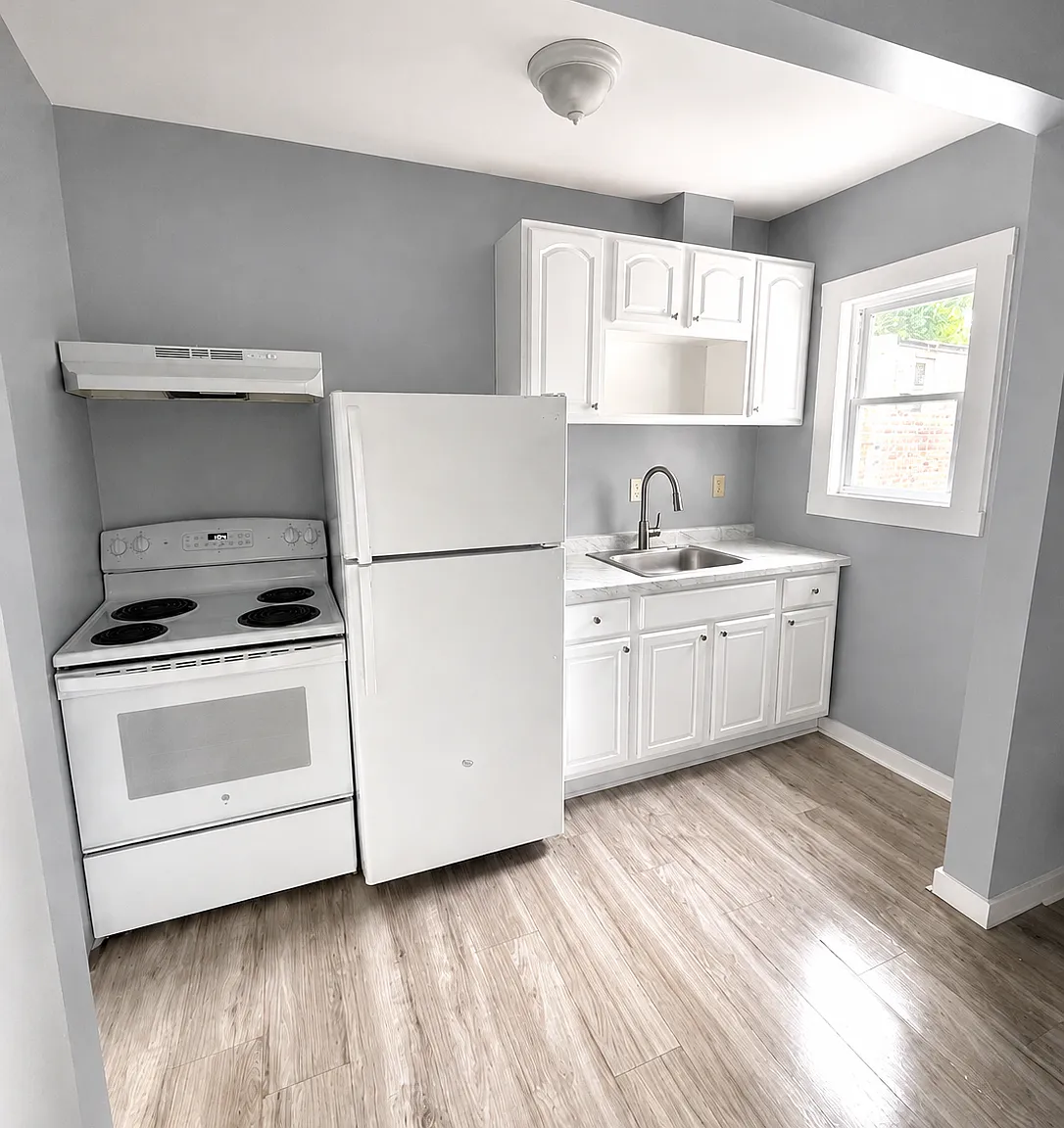 3 bed, $1,600 — Photo 4
