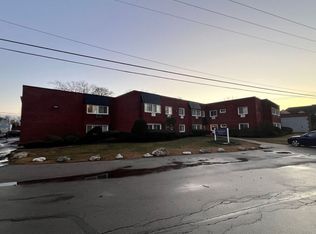 170 E Lake St APT 101, Elmhurst, IL 60126
