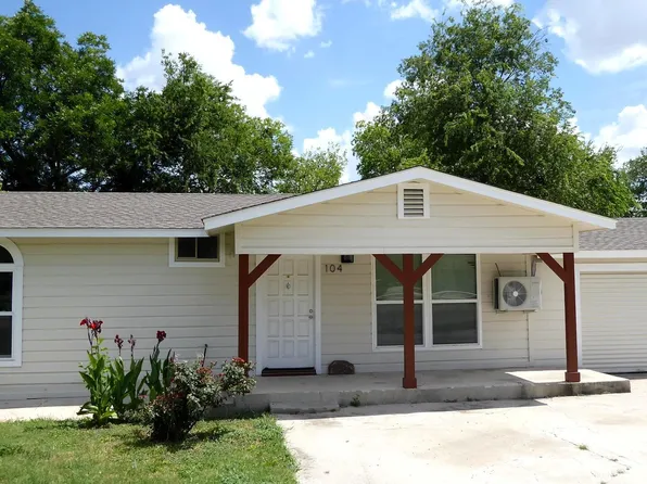 104 DINN, San Antonio, TX 78218