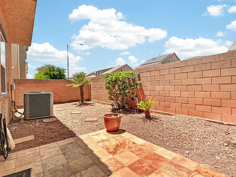 6255 W Arby Ave #117 — Photo 31