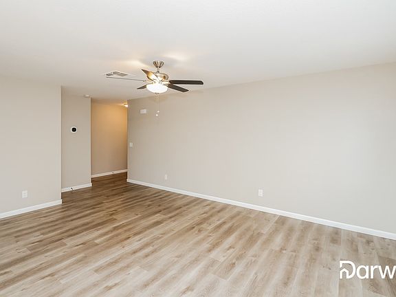 5th image of 7517 Bowles Dr