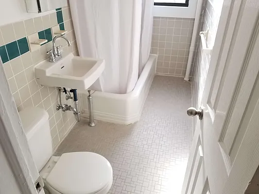 Rented by Town Residential | media 13