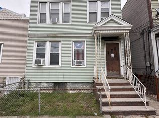 240 Linden Ave, Jersey City, NJ 07305