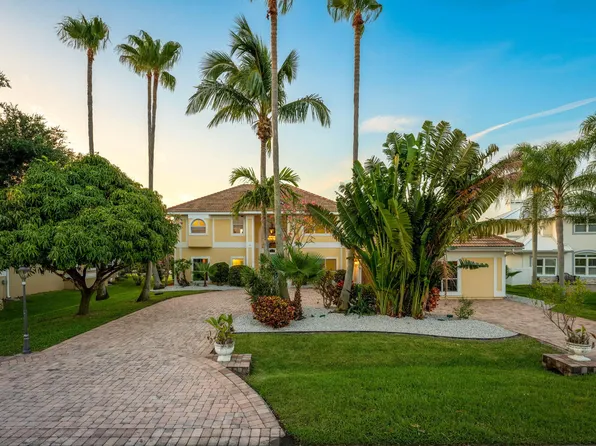 268 Lanternback Island Dr, Satellite Beach, FL 32937