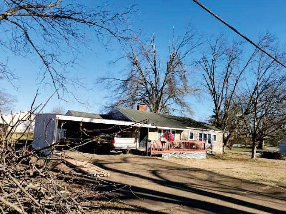 2nd image of 85 Fairground St