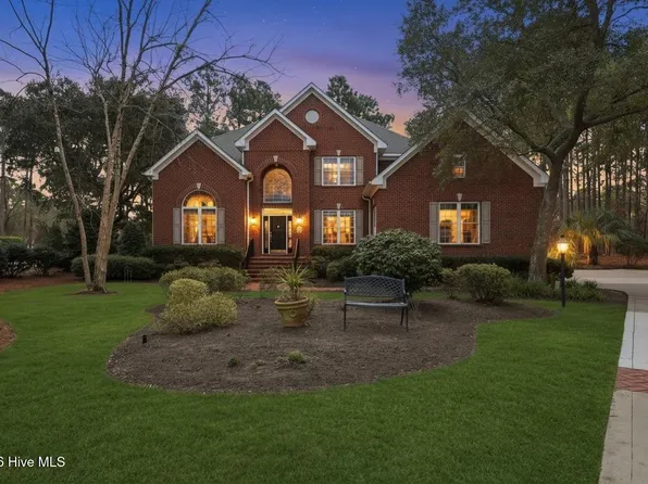 3637 Players Club Drive SE, Southport, NC 28461