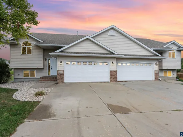 7514 W 58th St, Sioux Falls, SD 57106