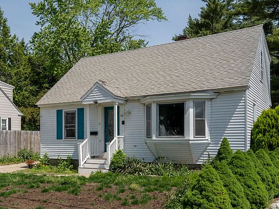 3rd image of 24 Blanchard Street