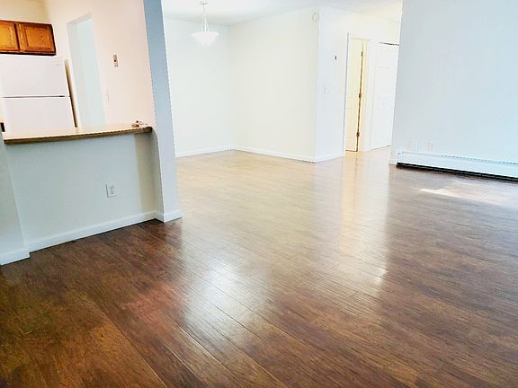 5th image of 4200 Pembrook Rd APT 1