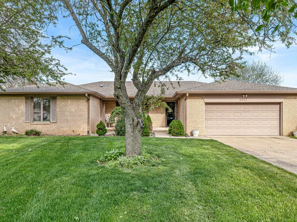 6827 Bloomfield Dr, Indianapolis, IN 46259