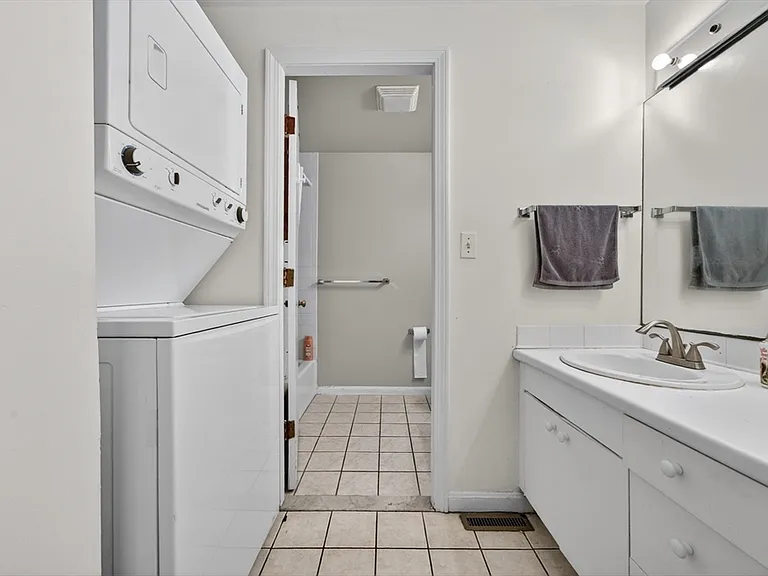 68 Jericho Rd #68 — Photo 18