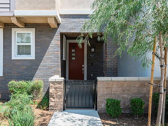 2nd image of 9560 Hammock Pl