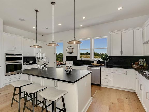 Willard Kitchen Sample