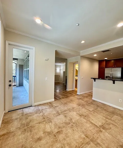 116 Coral Rose — Photo 13
