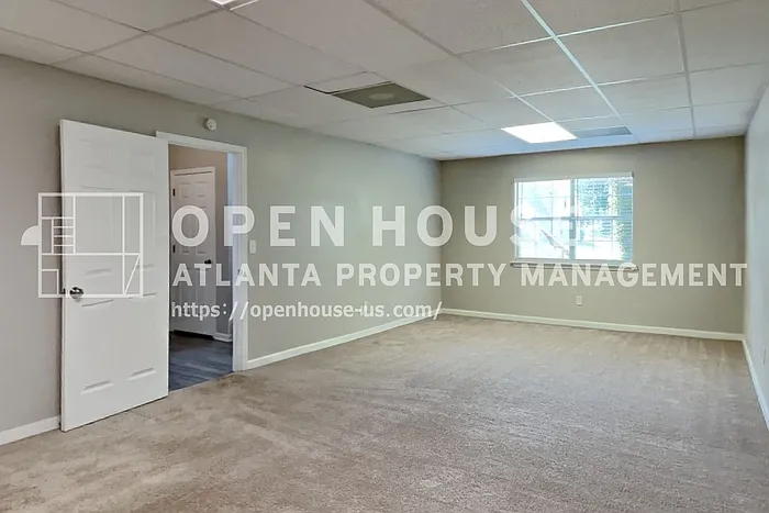 4504 Rushing Wind Ct — Photo 21