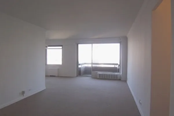 Rented by Fox Residential Group | media 21