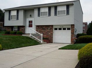 315 Constellation Dr, Freedom, PA
