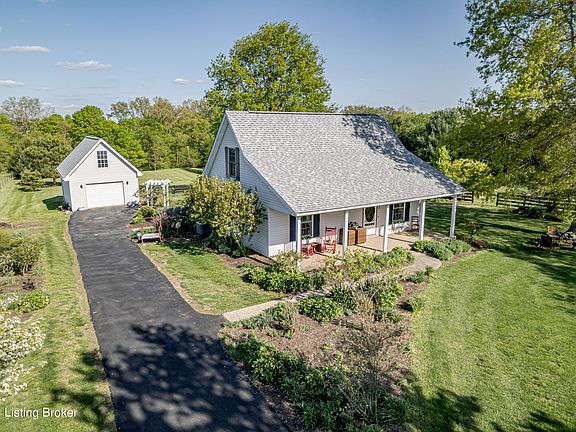 3rd image of 410 Mahuron Ln