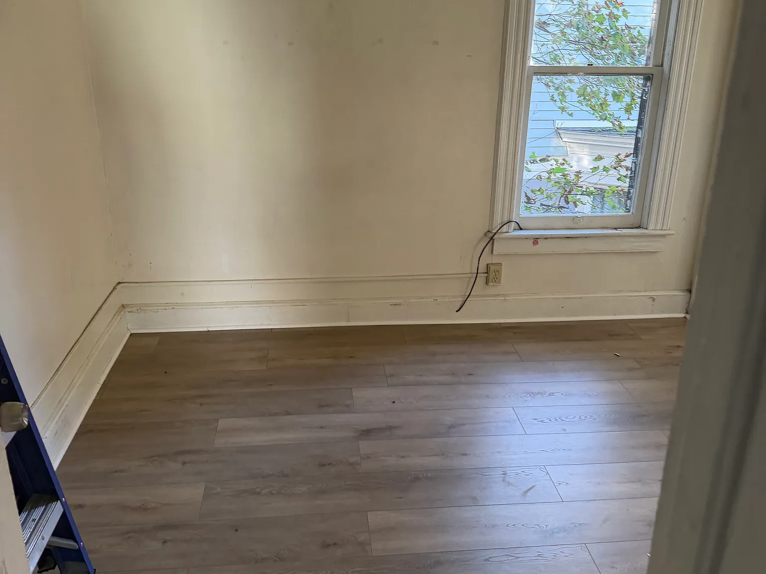 4 bed, $1,750 — Photo 3