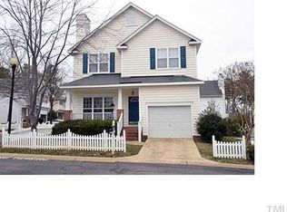 201 Reedhaven Dr, Cary, NC 27513