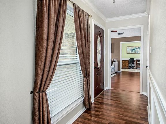 5th image of 3210 Sugarbush Dr