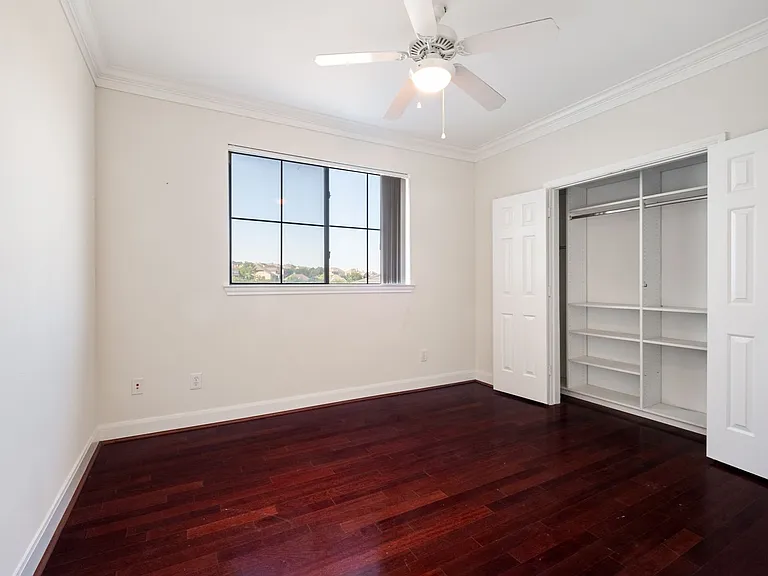 7701 Rialto Blvd #637 — Photo 7