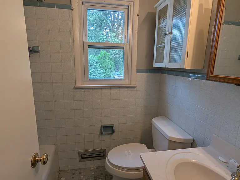 78 Water St — Photo 8