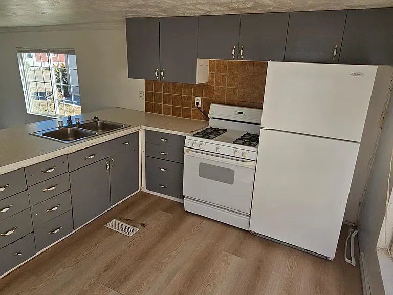 3711 N 2000 W #10 — Photo 8