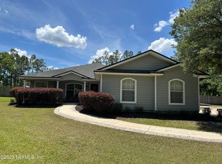 555 Kay Rd, Middleburg, FL 32068